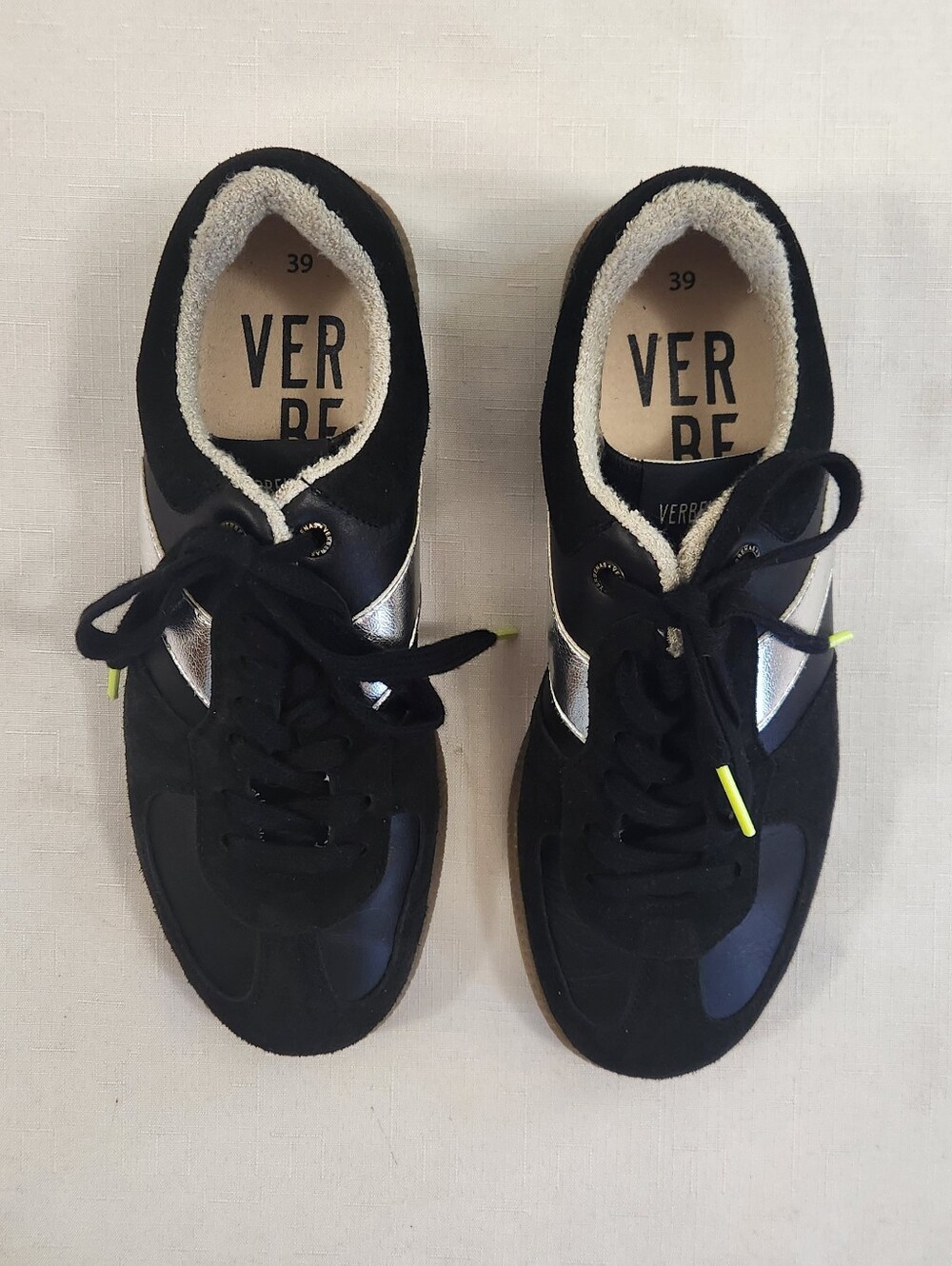 Verbenas Low Cut Black Silver Suede Gum Sole Sneakers. Size 8 (39) - Picture 3 of 9